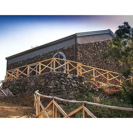 Etnella Enoagriturismo Notti Stellate Montargano